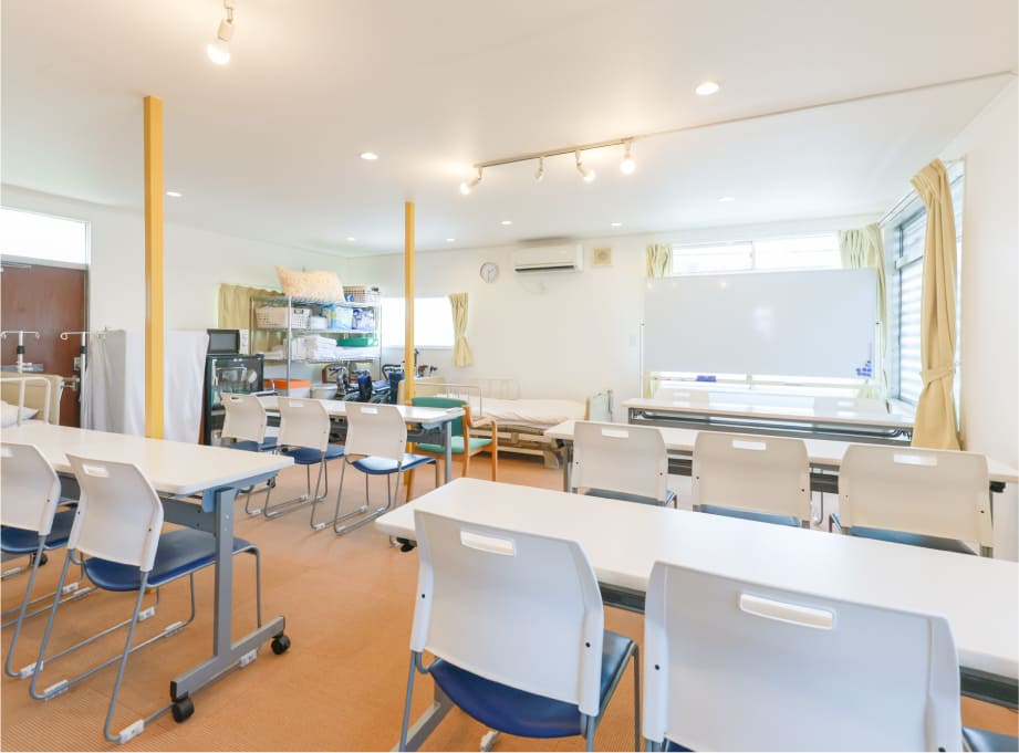 研修を行う講義室